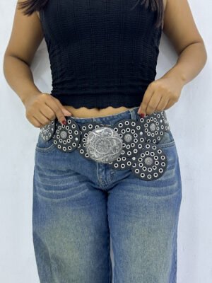 Concho Belt Circulo Negro Plateado