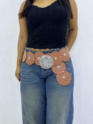 Concho Belt Circulo Camel Plateado